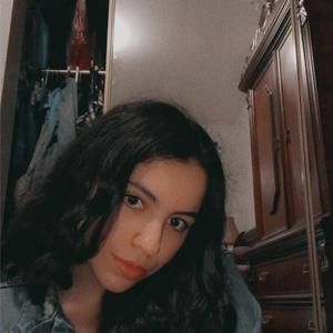 Meet your Posher, Marina